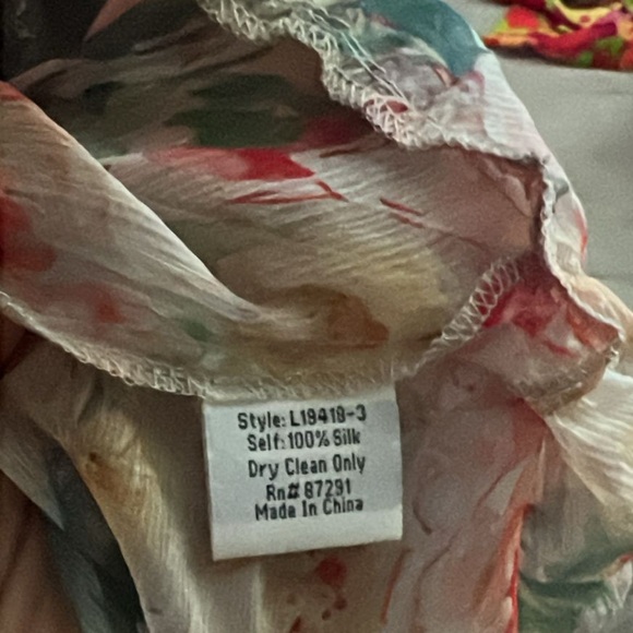 Johnny Was Floral Ruffle Blouse Size Med - Picture 7 of 7